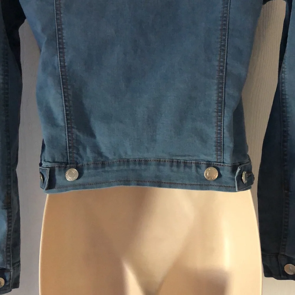 Women’s blue age button Jean stretchy jacket - Picture 10 of 16